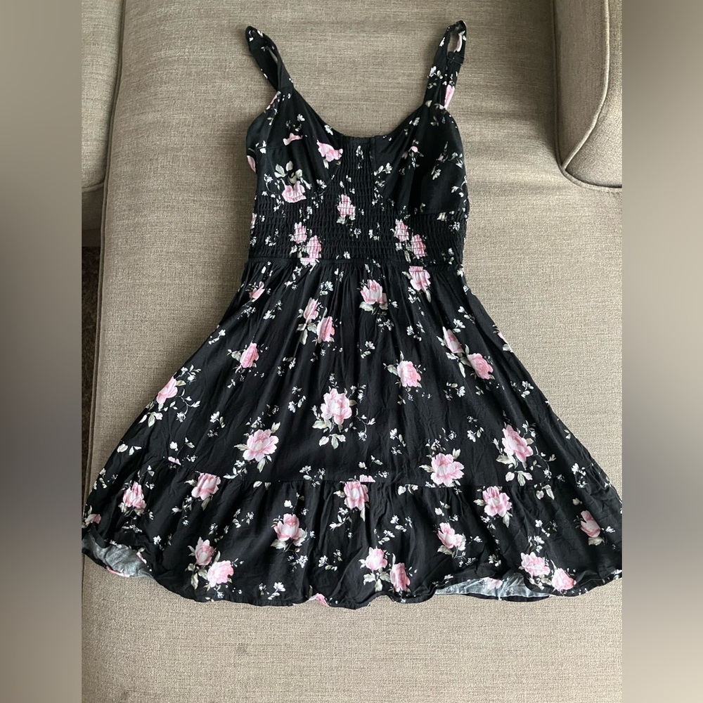 Elegant Black and Pink Floral Mini Dress